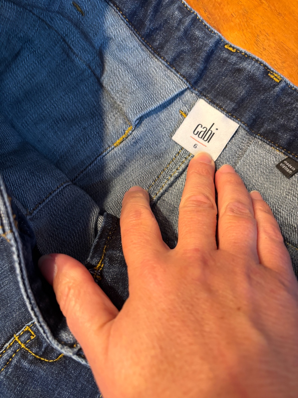 CAbi Wide Leg Patch Pocket Trouser Jeans Dark Wash - Size 6 - Picture 3 of 10